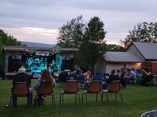 Lounge «Troubadour Restaurant & Lounge», reviews and photos, 25 Troubadour Ln, Berkeley Springs, WV 25411, USA