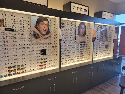 Eye Care Center «Visionworks Doctors Of Optometry - Centre East Shoppes», reviews and photos, 10777 E Washington St Ste A, Indianapolis, IN 46229, USA