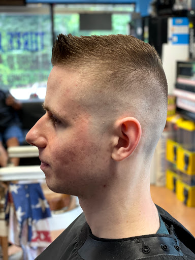 Barber Shop «Three Jays Barber Shop», reviews and photos, 41 Granny Rd, Farmingville, NY 11738, USA