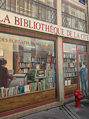 attractions Fresque « La bibliothèque de la cité » Lyon