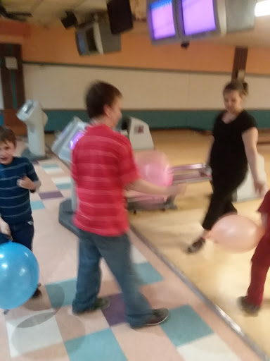 Bowling Alley «Legends Lanes», reviews and photos, 3919 National Rd W, Richmond, IN 47374, USA