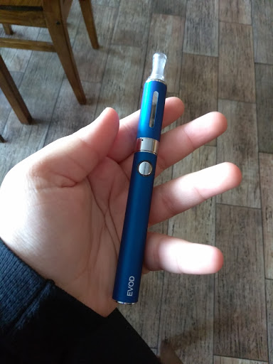 Tobacco Shop «Ilyas Vapor Smoke shop», reviews and photos, 1418 N Semoran Blvd #124, Orlando, FL 32807, USA