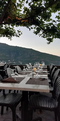 Atmosphère du Restaurant La Place à San-Martino-di-Lota - n°10