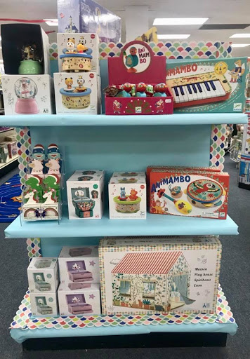 School Supply Store «Knowledge Tree», reviews and photos, 825 N University Ave, Little Rock, AR 72205, USA