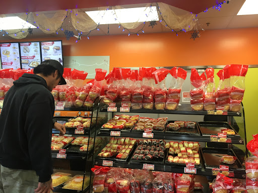 Shopping Mall «Vallejo Plaza Shopping Center», reviews and photos, 3325 Sonoma Blvd, Vallejo, CA 94590, USA