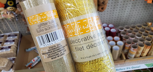 Dollar Store «Dollar Tree», reviews and photos, 18879 E 9 Mile Rd, Eastpointe, MI 48021, USA