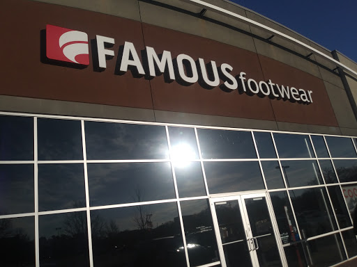 Shoe Store «Famous Footwear», reviews and photos, 1017 Montauk Hwy, Shirley, NY 11967, USA