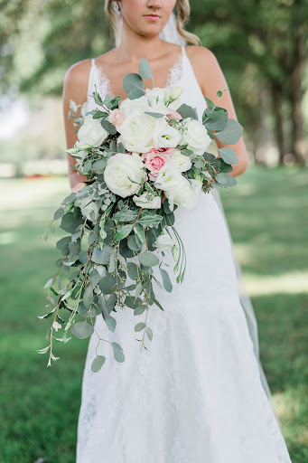 Gift Shop «Fireplace Gifts & Florist», reviews and photos, 6800 E Main St, Reynoldsburg, OH 43068, USA