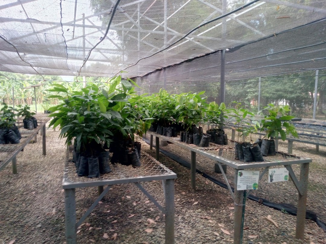 Centro Experimental y de Investigación. Granja El Remanso