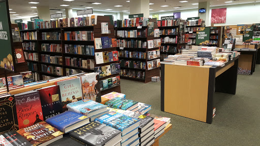 Book Store «Barnes & Noble», reviews and photos, 3000 Prairie Center Dr, Eden Prairie, MN 55344, USA