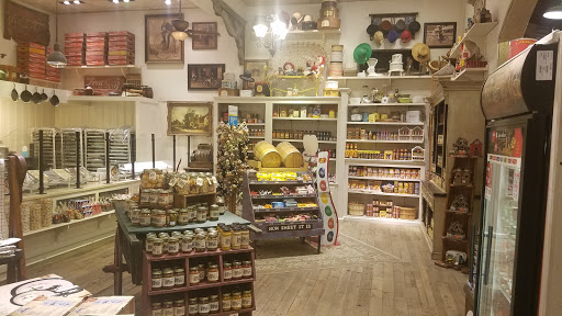 Sporting Goods Store «Bass Pro Shops», reviews and photos, 175 Bass Pro Blvd, Denham Springs, LA 70726, USA