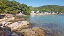Photo de Kosirina beach avec un niveau de propreté de très propre
