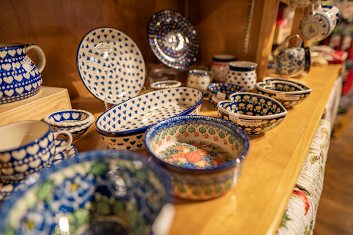 Kitchen Supply Store «Kiss The Cook Kitchen Shop», reviews and photos, 113 E Theissen St, Boerne, TX 78006, USA