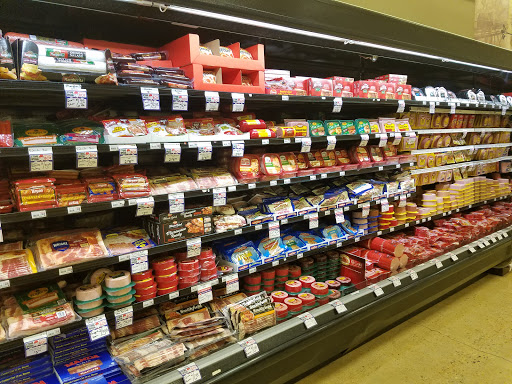 Grocery Store «Butcher Boy Grocery», reviews and photos, 58045 Belleview Dr, Plaquemine, LA 70764, USA