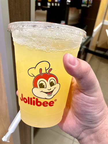 Comments and reviews of Jollibee