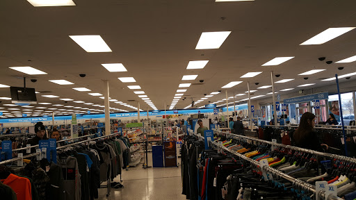 Clothing Store «Ross Dress for Less», reviews and photos, 3701 Truxel Rd, Sacramento, CA 95834, USA