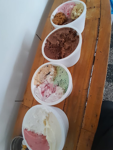 Délice Heladeria - Ice cream shop en Ituzaingó