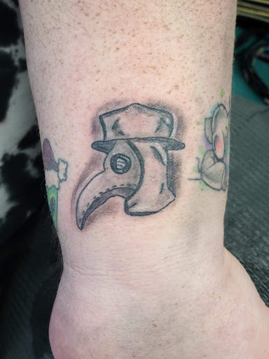 Explore tattoo ideas hawaiian, creative tattoo ideas in San Angelo, available at Alchemy Tattoo and Piercing Studio