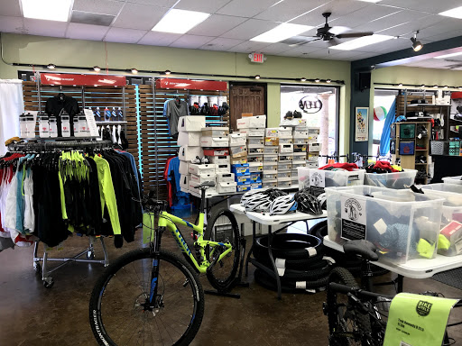 Bicycle Repair Shop «Bike World in Alamo Heights», reviews and photos, 5911 Broadway St, Alamo Heights, TX 78209, USA