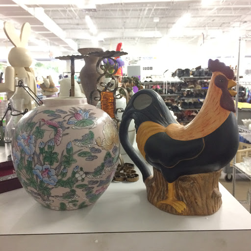 Thrift Store «Goodwill», reviews and photos, 3282 N State Rd 7, Lauderdale Lakes, FL 33309, USA