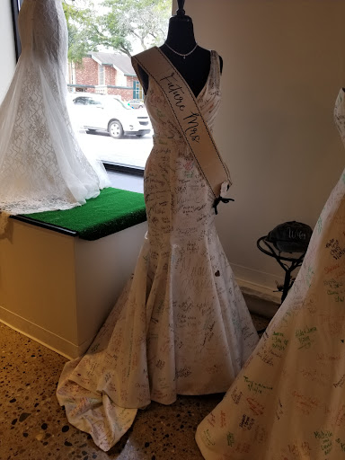 Bridal Shop «The Wedding Shoppe, Inc.», reviews and photos, 27333 Woodward Ave, Berkley, MI 48072, USA