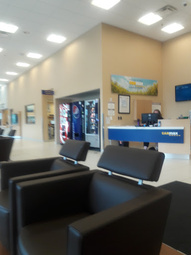 Used Car Dealer «CarMax», reviews and photos, 8007 Wild Wood Forest Dr, Raleigh, NC 27616, USA