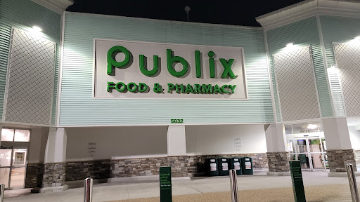 Supermarket «Publix Super Market at Forest Village Shopping Center», reviews and photos, 5032 Capital Cir SW Ste 1, Tallahassee, FL 32305, USA