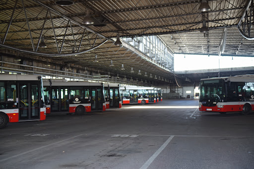 Autobusové garáže Klíčov - Dopravní podnik hlavního města Prahy
