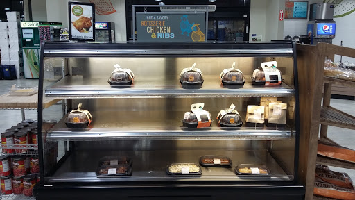 Supermarket «Save Mart Supermarkets», reviews and photos, 1449 E F St, Oakdale, CA 95361, USA