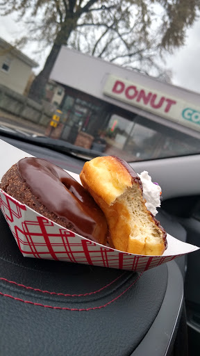 Donut Shop «Donut Connection», reviews and photos, 1037 1st Ave E, Shakopee, MN 55379, USA