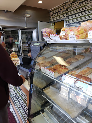 Shopping Mall «Vallejo Plaza Shopping Center», reviews and photos, 3325 Sonoma Blvd, Vallejo, CA 94590, USA