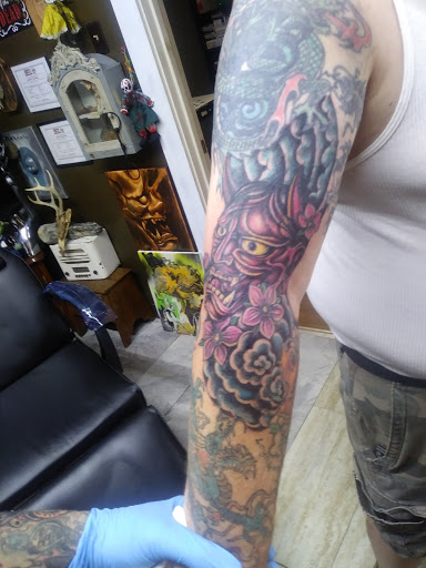 Explore ravenhood tattoo ideas, creative tattoo ideas in Muncie, available at Obscura Tattoo shop and Oddity Collective