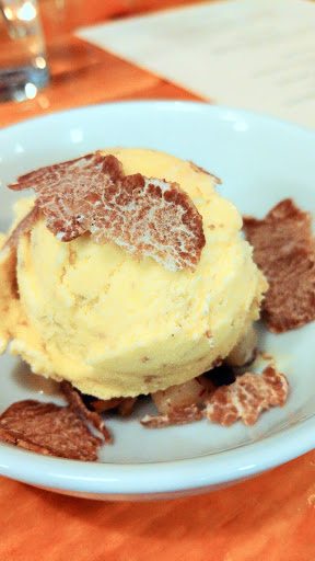 American Restaurant «Valley Commissary», reviews and photos, 920 NE 8th St, McMinnville, OR 97128, USA