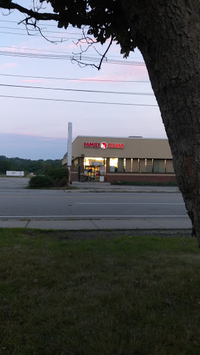 Dollar Store «FAMILY DOLLAR», reviews and photos, 198 Main St, Amesbury, MA 01913, USA