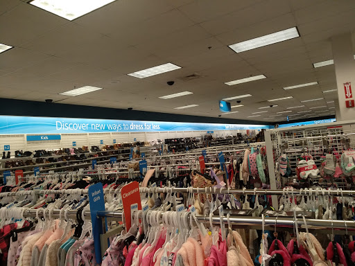 Clothing Store «Ross Dress for Less», reviews and photos, 975 NW Gilman Blvd, Issaquah, WA 98027, USA