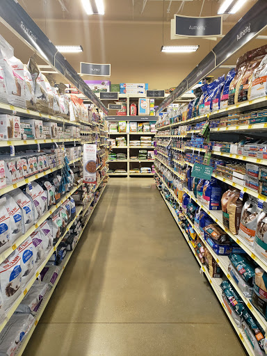Pet Supply Store «PetSmart», reviews and photos, 700 Gallery Blvd b, Scarborough, ME 04074, USA