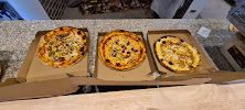 Pizza du Pizzeria Pizz'amore Saint-Priest - n°13
