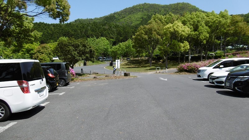 休暇村近江八幡 西第3駐車場（キャンプ場利用者専用）