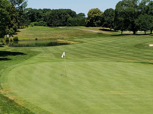 Golf Course «Maynard Golf Course», reviews and photos, 50 Brown St, Maynard, MA 01754, USA
