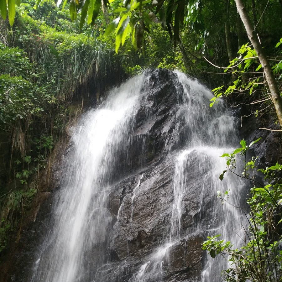 La Soplaera Waterfall
