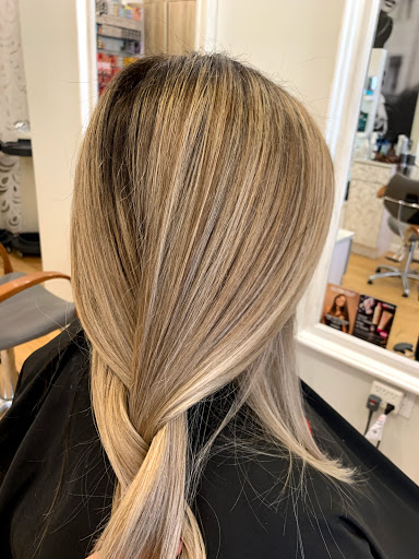 Beauty Salon «Beauty Design NY», reviews and photos, 104 Meserole Ave, Brooklyn, NY 11222, USA