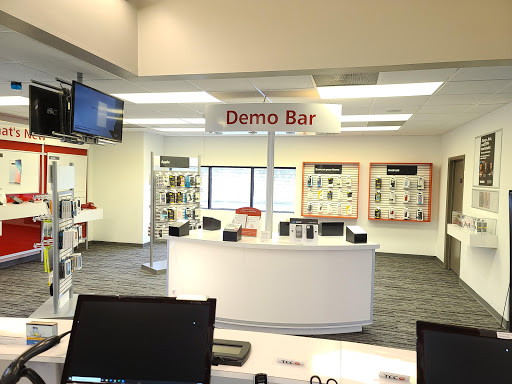 Cell Phone Store «Verizon Authorized Retailer, TCC», reviews and photos, 2190 Southport Rd #13, Spartanburg, SC 29302, USA