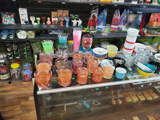 Tobacco Shop «Hypnotized Smoke Shop», reviews and photos, 2967 Patterson Rd, Florissant, MO 63031, USA