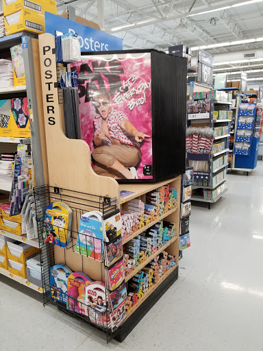 Department Store «Walmart Supercenter», reviews and photos, 800 S Us Hwy 81/287, Decatur, TX 76234, USA