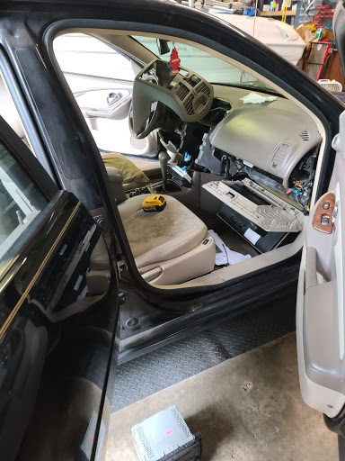 Hands On Audio & Detailing en Martinsburg