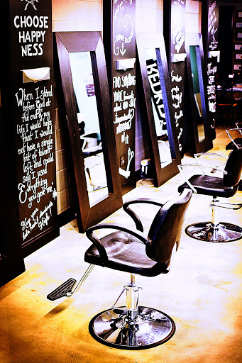 Beauty Salon «Urban Eve Salon & Boutique», reviews and photos, 105 Circle Way St, Lake Jackson, TX 77566, USA