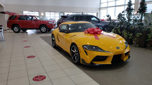Toyota Dealer «Luther Brookdale Toyota», reviews and photos, 6700 Brooklyn Blvd, Brooklyn Center, MN 55429, USA