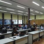 Review Institut Sains Terapan dan Teknologi Surabaya (iSTTS)