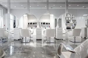 Le Grant Salon image