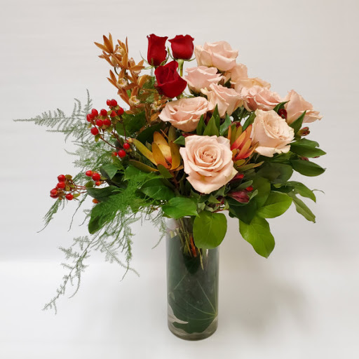Florist «Flowers To Go», reviews and photos, 981 Bethel Ave, Port Orchard, WA 98366, USA